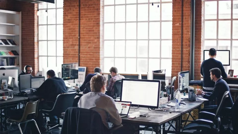 Как выбрать веб-студию в Курильске по кейсам