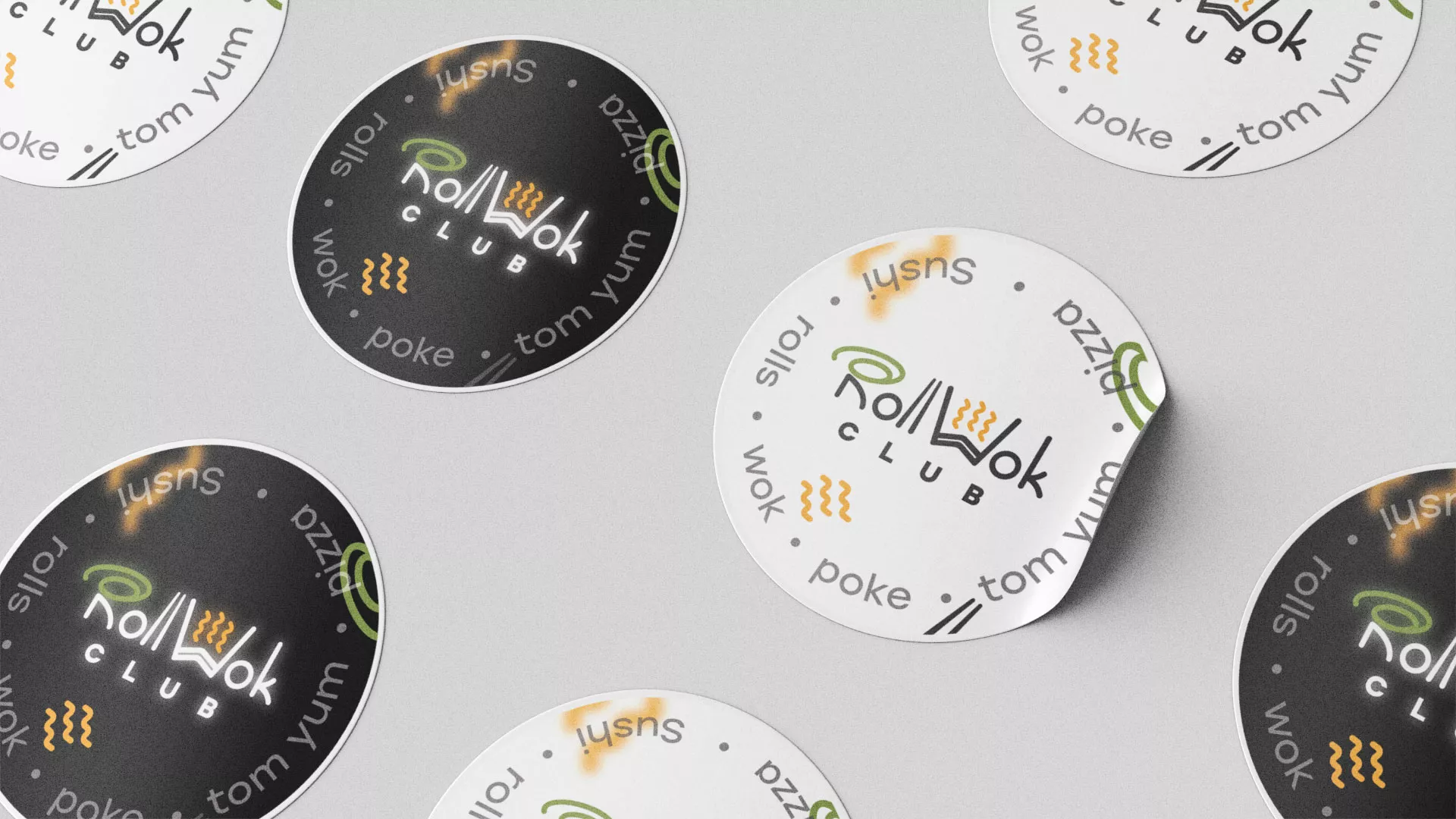 Разработка наклеек для суши-бара «Roll Wok Club» в Курильске